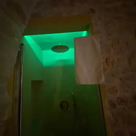 فندق مبيت وإفطار Dimhora 4*