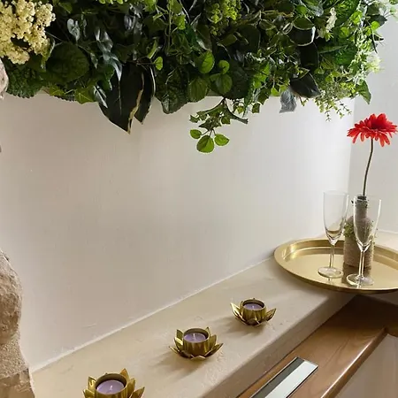 Dimhora Bed & Breakfast 4*